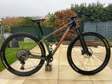 Gebrauchtes Orbea ALMA M30 2022 2022 MTB