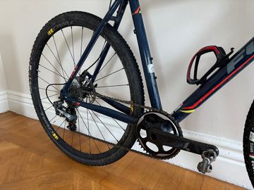 Used Fuji Cross 1.1 2016 2016 Road & Gravel, Blue — image 4 of 5