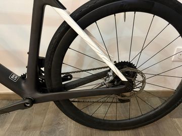 Brugt Scott Addict RC Tuned 2024 Road & Gravel — billede 7 af 8