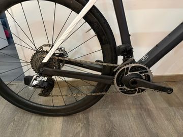 Brugt Scott Addict RC Tuned 2024 Road & Gravel — billede 3 af 8