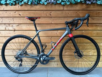 Used Cube Cross Race PRO Gravel Voll Carbon/Shimano Ultegra RX/Gr.53 2021 Road & Gravel