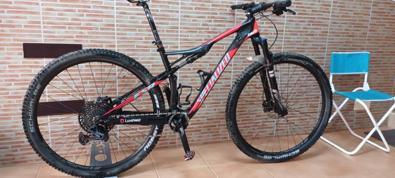 Used Specialized Epic SRAM GX Eagle 2016 Mountainbike, Black — image 7 of 7