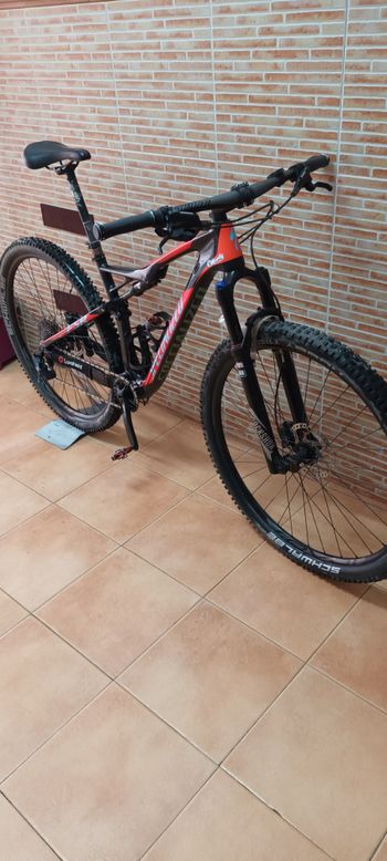 Used Specialized Epic SRAM GX Eagle 2016 Mountainbike, Black — image 1 of 7
