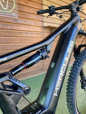 Gebrauchtes Hercules Nos FS 1.1 2024 2024 Mountainbike, Schwarz, 27.5 — Bild 4 von 9