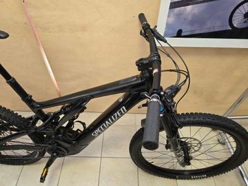 Specialized Turbo Levo Comp Alloy 2025 2025 Mountainbike usato, Nero — immagine 5 di 9