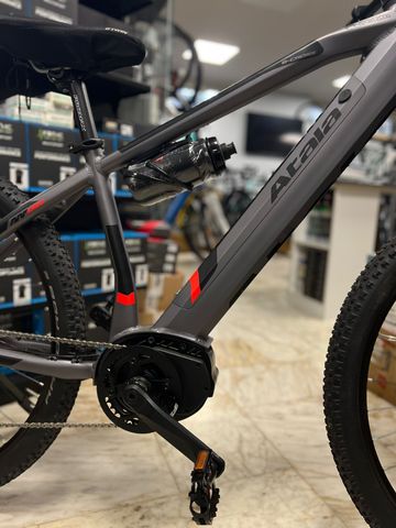 Atala B-CROSS 2025 Mountainbike de segunda mano, Gris claro — imagen 2 de 12