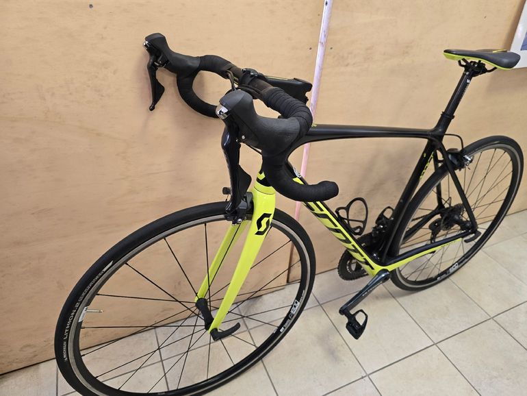Used Scott Addietro 10 2020 Road & Gravel, Schwarz — image 6 of 7