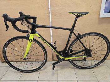 Used Scott Addietro 10 2020 Road & Gravel, Schwarz — image 5 of 7