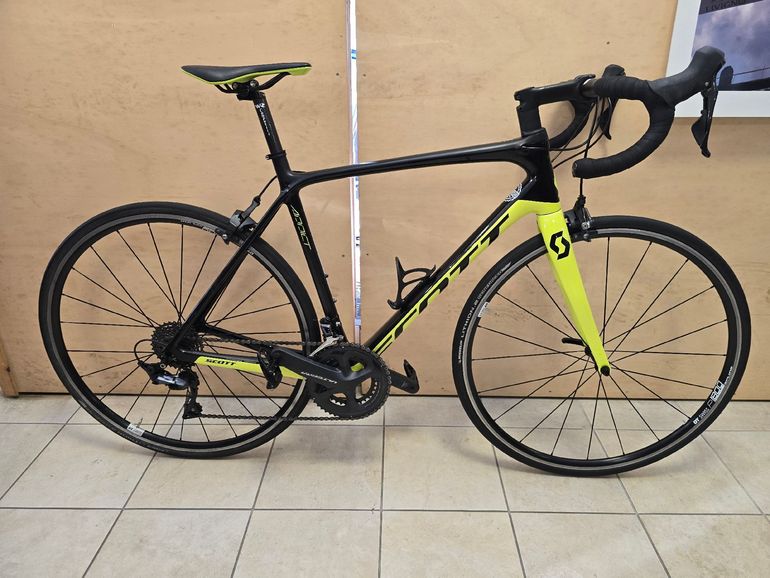 Used Scott Addietro 10 2020 Road & Gravel, Schwarz — image 2 of 7