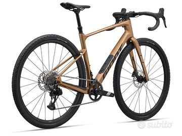 Brugt Giant Revolt Advanced 1 2025 Road & Gravel — billede 2 af 3