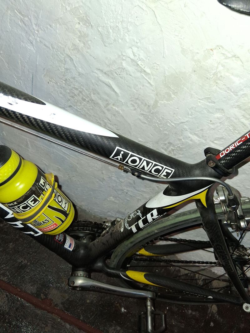 Used Giant 2003 2003 Road & Gravel, Black — image 7 of 12