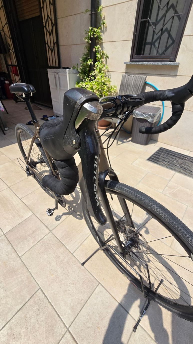 Used Zipp Turbolenti 2021 Road & Gravel, Black — image 5 of 9