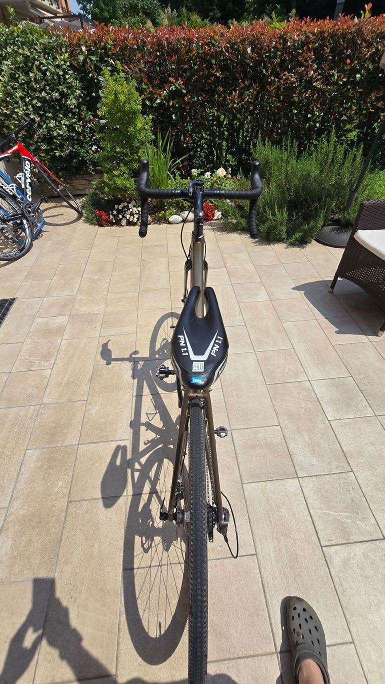 Used Zipp Turbolenti 2021 Road & Gravel, Black — image 8 of 9