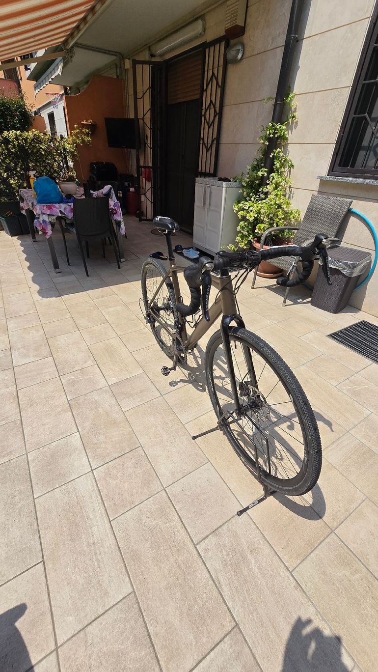 Used Zipp Turbolenti 2021 Road & Gravel, Black — image 6 of 9