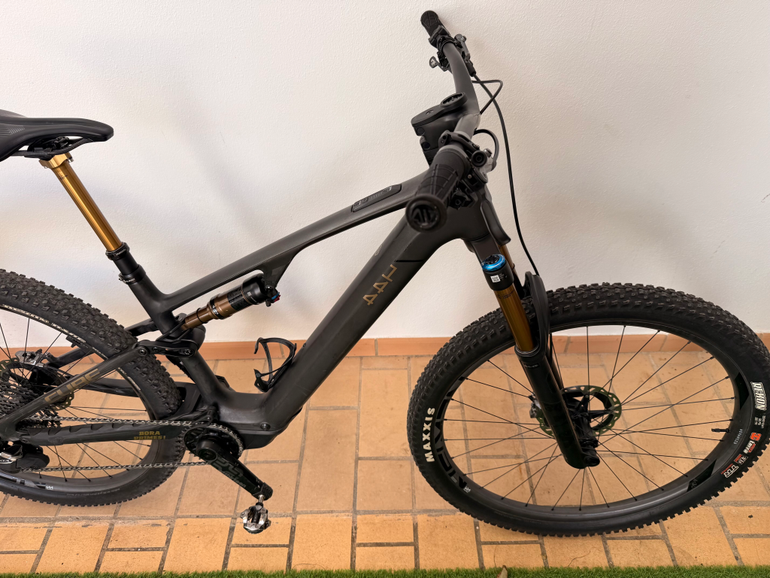 Used CUBE AMS HYBRID ONE44 C:68X SLT 400X 29 2025 Mountainbike, Black — image 5 of 19