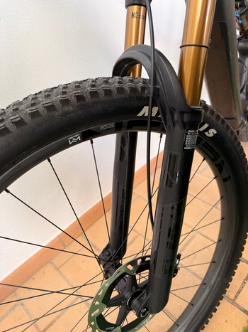 Used CUBE AMS HYBRID ONE44 C:68X SLT 400X 29 2025 Mountainbike, Black — image 12 of 19