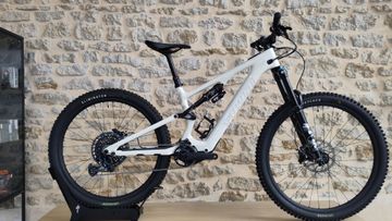 Specialized LEVO SL 2 COMP CARBON 2022 MTB d'occasion