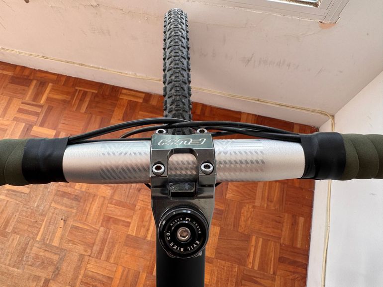 Used Evil Chamois Hagar - GRX 2023 2023 Road & Gravel — image 2 of 10
