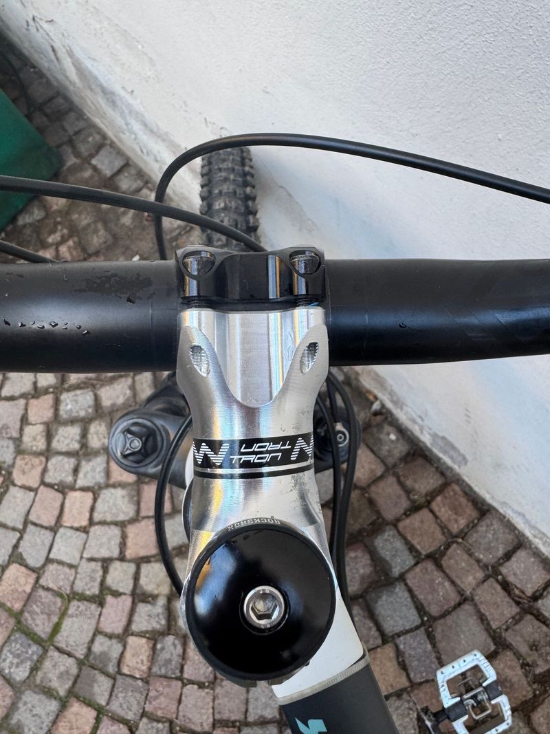 Used RIDDICK RD800 2019 Mountainbike, Light Gray — image 11 of 11