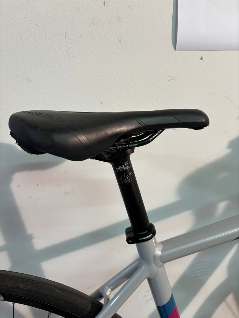 Used Lapierre e-Sensium 3.2 2022 2022 Road & Gravel — image 9 of 12