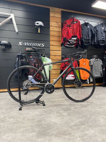 Used Specialized Aethos Comp – SRAM Rival eTap AXS 2022 2022 Road & Gravel