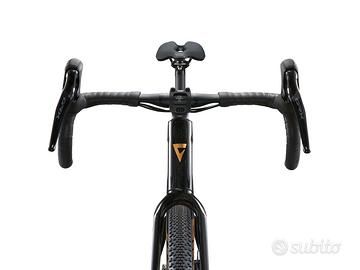 Brugt Giant Revolt Advanced 3 2025 Road & Gravel — billede 3 af 4
