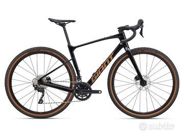 Giant Revolt Advanced 3 2025 Road & Gravel de segunda mano