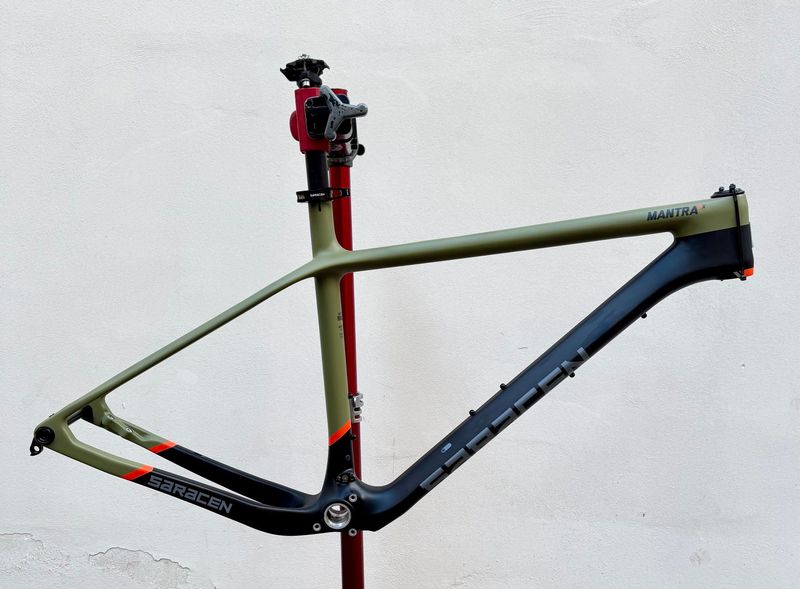 Tweedehands Saracen Mantra CX 2022 MTB