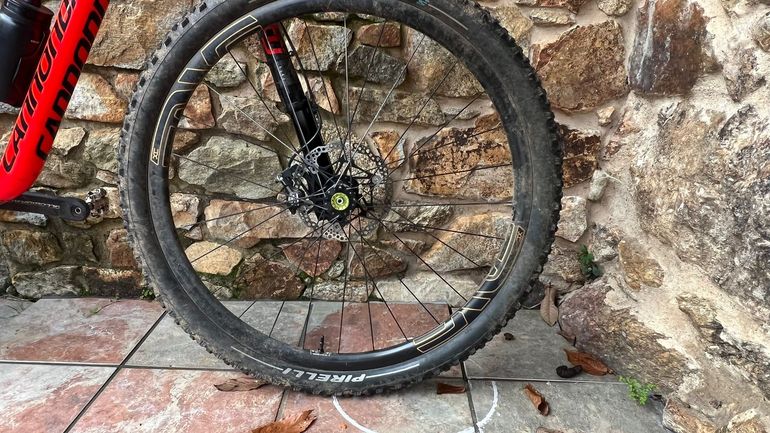 Used Cannondale Scalpel SRAM GX Eagle AXS 2017 Mountainbike, Red — image 3 of 9