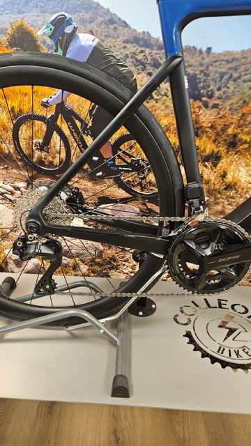 Used Whistle Vaero 2026 Road & Gravel, Black — image 3 of 4