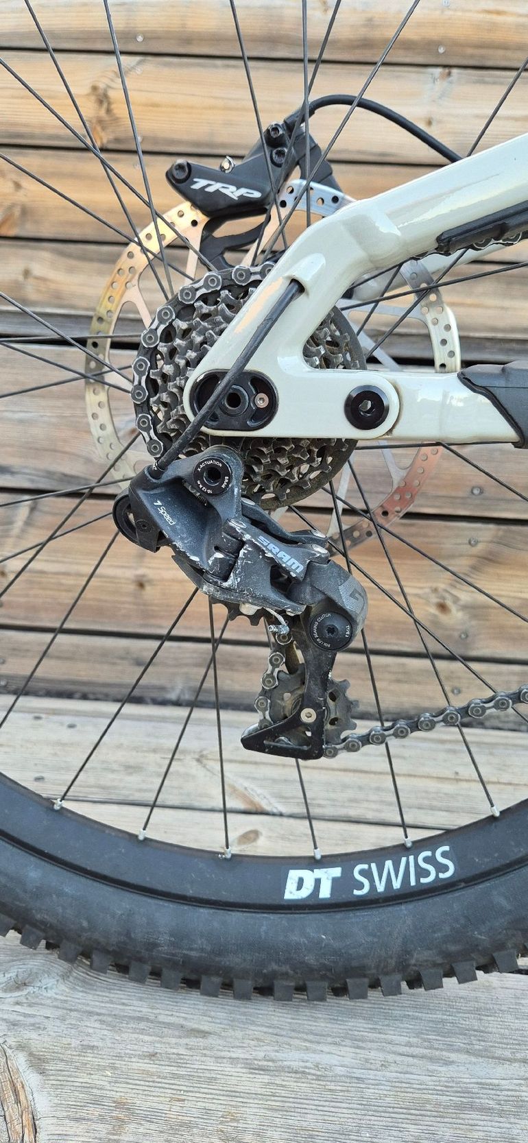 Brugt Commencal Supreme Ride Chalk 2025 Mountainbike — billede 10 af 11