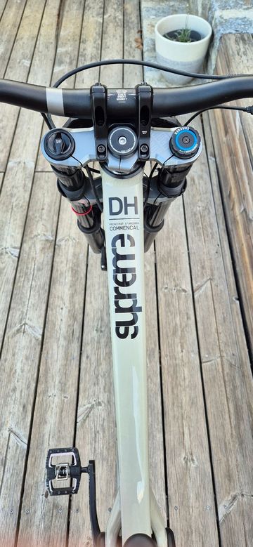 Brugt Commencal Supreme Ride Chalk 2025 Mountainbike — billede 7 af 11