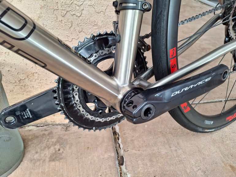 Used Litespeed T1sl, DuraAce Di2, Rolf Eres3 Cabon Wheels 2021 Road & Gravel, Light Gray — image 9 of 9