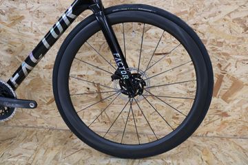 Used Factor O2 SRAM Force eTap AXS 2024 Road & Gravel, Black — image 5 of 10