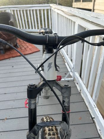 Used YT Industries 2025 YT Jeffsy Core 3 2025 Mountainbike, Light Gray, 29 — image 6 of 7