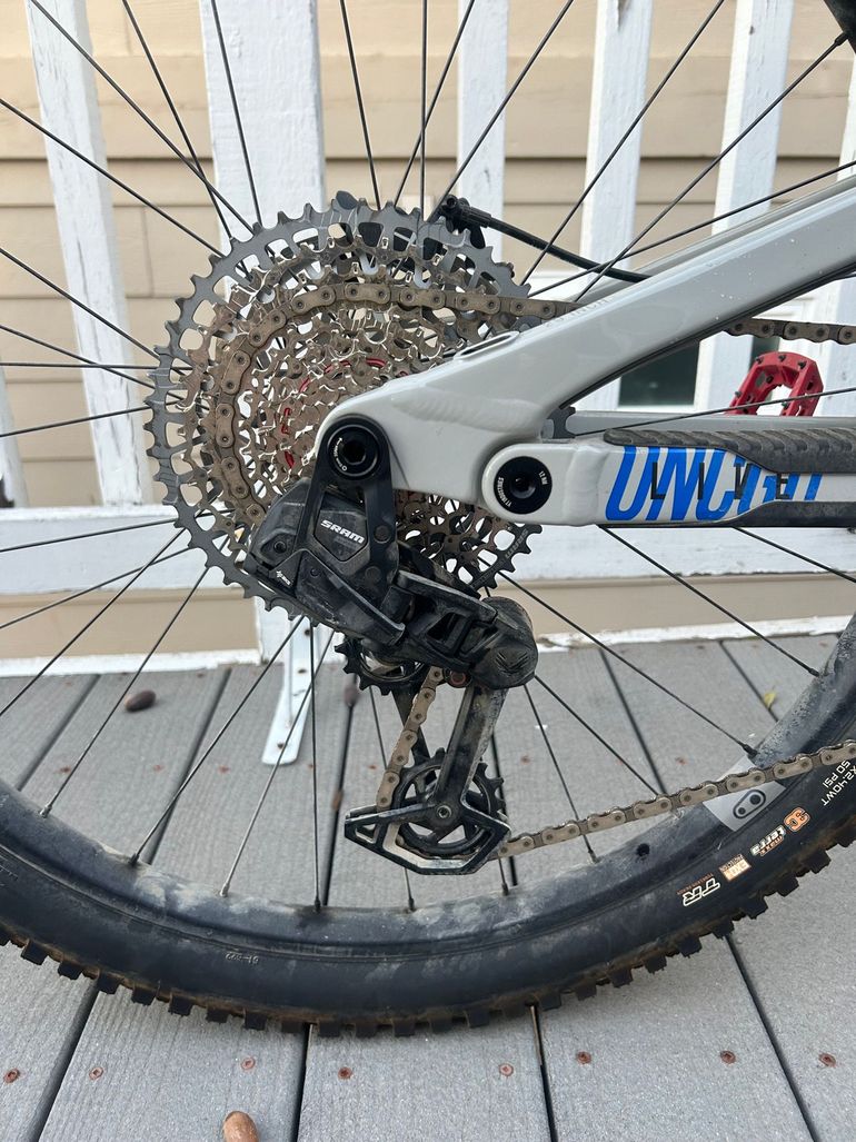 Used YT Industries 2025 YT Jeffsy Core 3 2025 Mountainbike, Light Gray, 29 — image 3 of 7