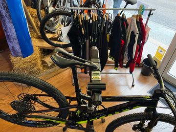 Used Scott Spark Sram Eagle Transmission GX 2018 Mountainbike, Green — image 4 of 15