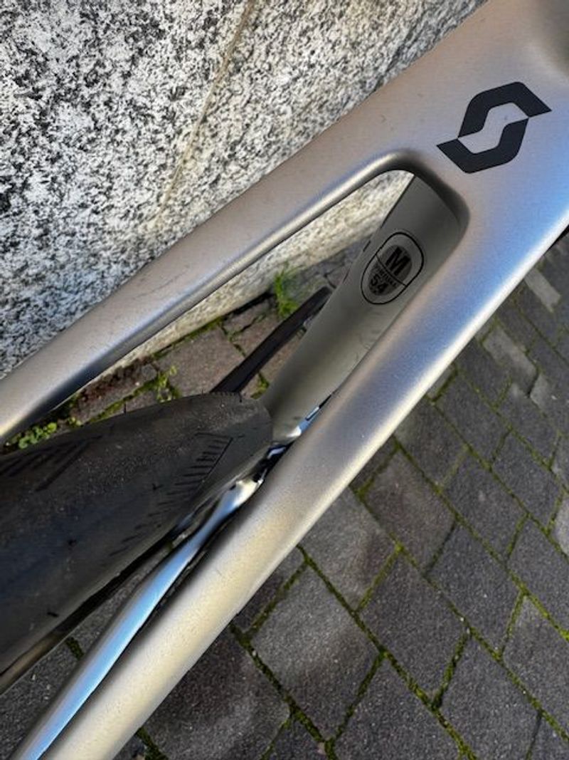Used Scott Addict Pro 2019 Road & Gravel, Light Gray — image 6 of 6