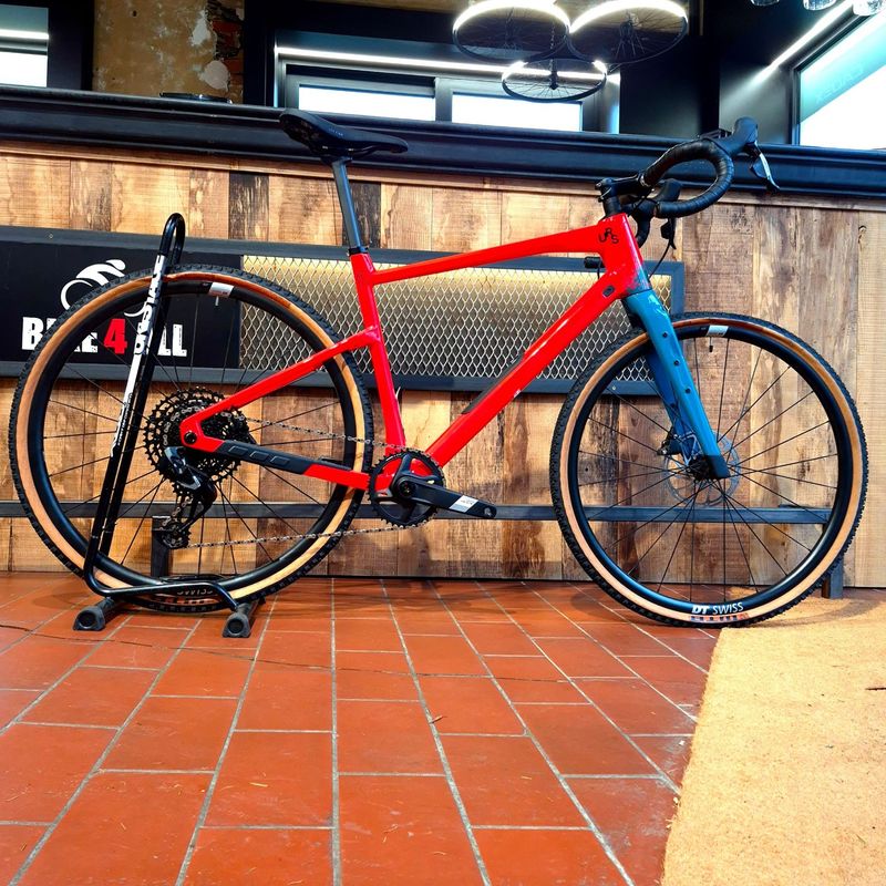Gebrauchtes BMC Urs Sram Apex Etap AXS 2024 Road & Gravel