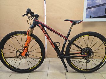 Used Rocky Mountain Vertex 2020 Mountainbike, Black — image 9 of 13