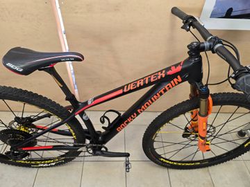 Used Rocky Mountain Vertex 2020 Mountainbike, Black — image 4 of 13
