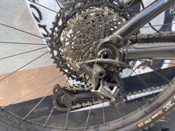 Used Giant Reign 1 2024 2024 Mountainbike — image 6 of 7
