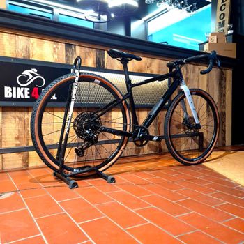Used BMC URS THREE 2024 2024 Road & Gravel, Negro — image 3 of 3