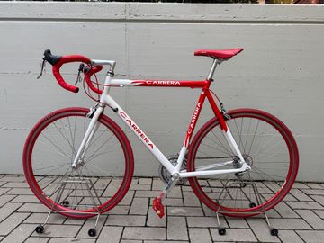 Brugt Carrera Bicicletta Carrera Alluminio Campagnolo Anni 2000 2000 Road & Gravel