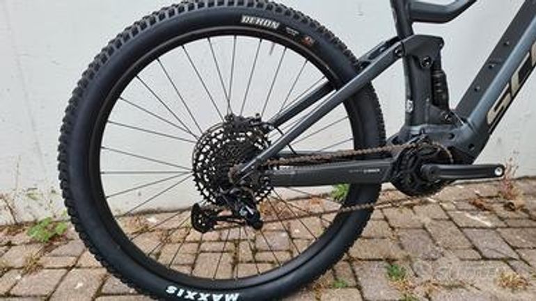 Used Scott Scott Strike E-Ride 930 2024 Mountainbike, Black — image 4 of 6