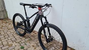 Used Scott Scott Strike E-Ride 930 2024 Mountainbike, Black — image 3 of 6