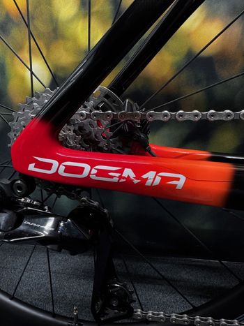 Used Pinarello Dogma F Dura Ace DI2 Ineos Replica 2025 Road Bike 2025 Road & Gravel, Orange — image 7 of 7