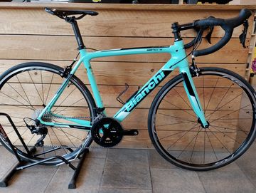 Used Bianchi Sempre Pro 2019 2019 Road & Gravel, Green — image 1 of 6