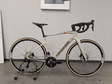 Used Cannondale Synapse Crb 4 Chalk 2025 Road & Gravel