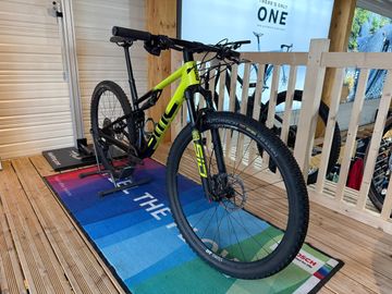 Tweedehands BMC Fourstroke 01 TWO 2023 2023 Mountainbike — afbeelding 3 van 5